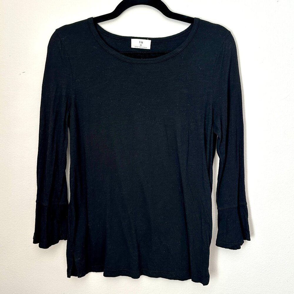Anthropologie Flutter Sleeve Top